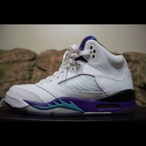 Air Jordans 5 Retro Grapes